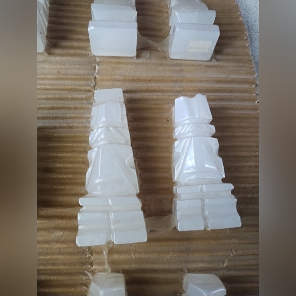 Vintage 32 Piece Aztec Chess Set Carved Stone Quartz White & Tan/Brown - Picture 5 of 5